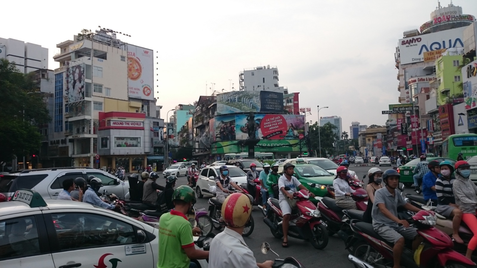 Rédaction web vietnamienne - AUTOVEILLE